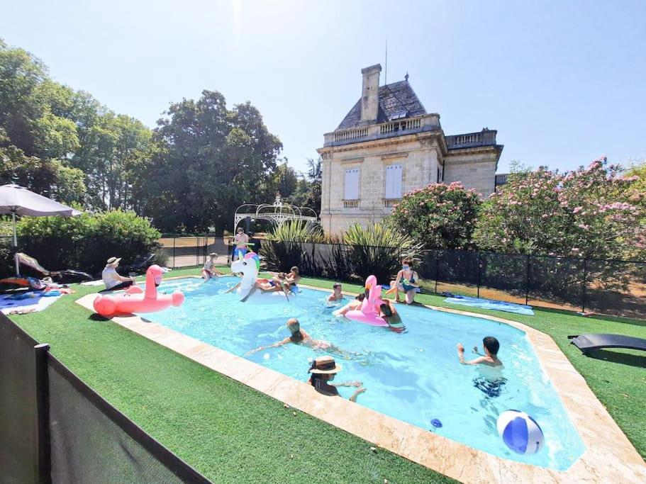 Chateau Couffins Asques Exterior foto
