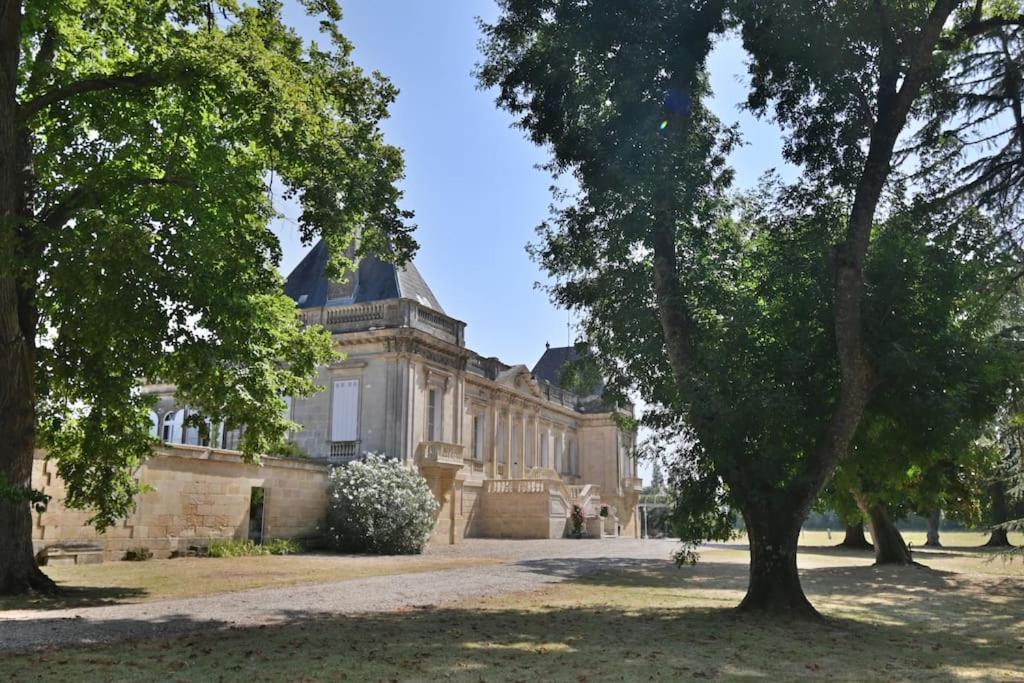 Chateau Couffins Asques Exterior foto